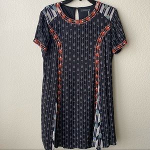 THML Womens Aztec Boho Short Sleeve Shift Dress Size Medium